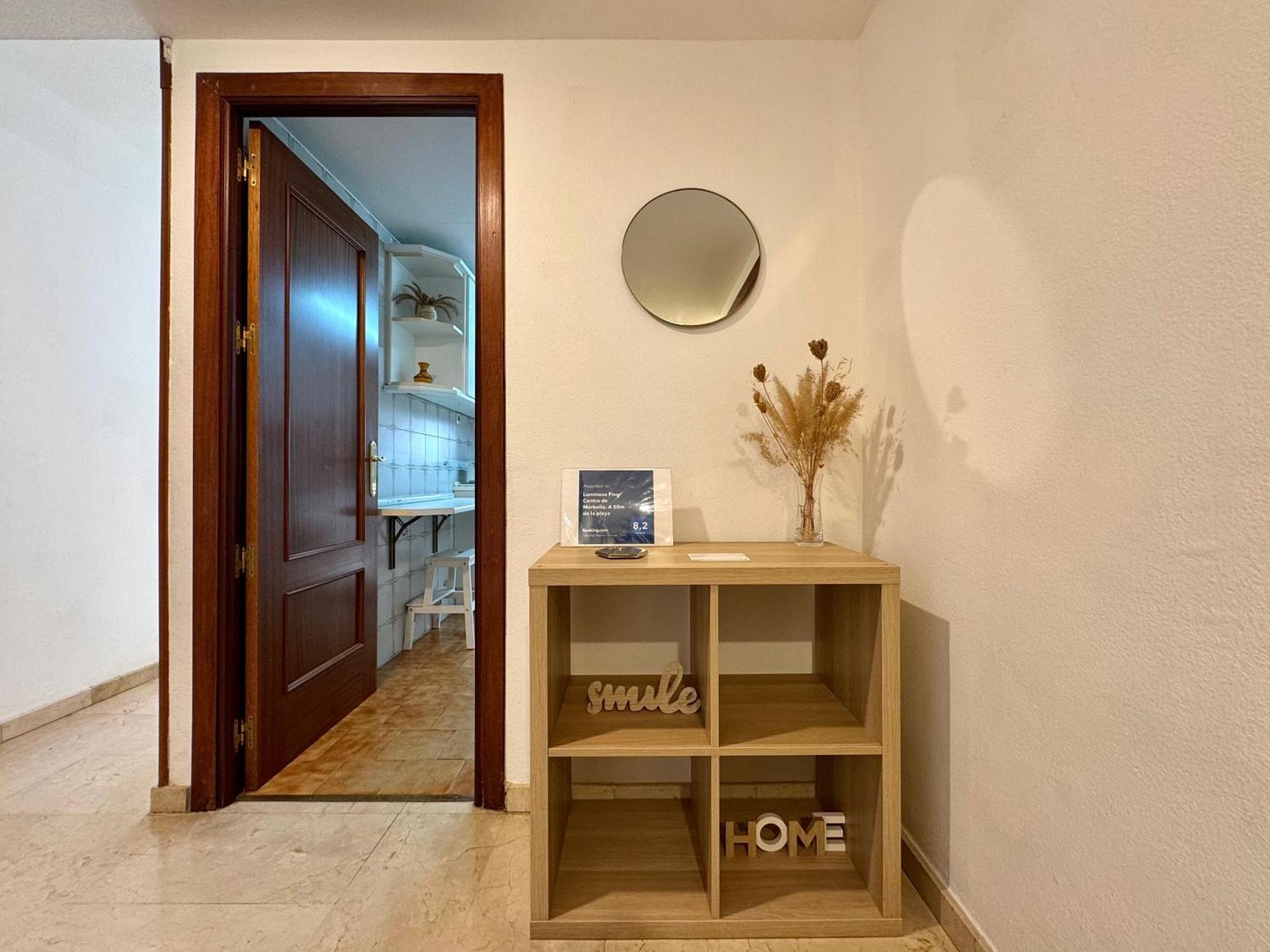 Luminoso Piso Centro De Marbella. A 50M De La Playa Appartement Buitenkant foto